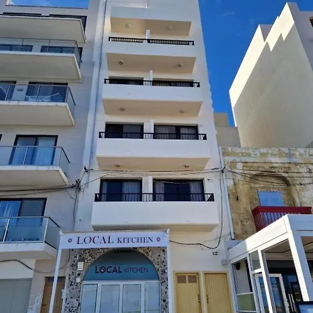 Attard Seafront 7 In Marsalforn Apartment