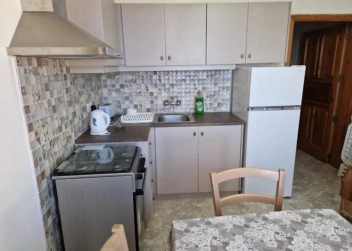 Attard Seafront 7 In Marsalforn Apartment